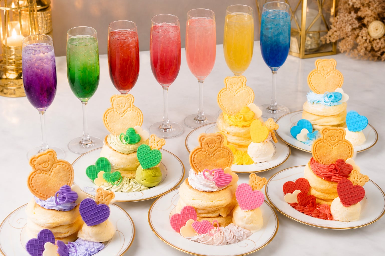 推し活パンケーキ — 推しカラー7色のドリンクとくまプレートクッキー付きパンケーキの集合カット